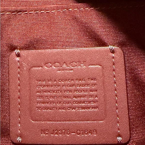 🔥🔥FIRE COACH SIGNATURE ELLIE FILE CROSSBODY BAG - Picture 9 of 12